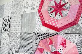 Résultat de recherche d'images pour "Scrappy 2 1/2 inch square quilt patterns"