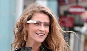 Kacamata masa depan Google. A+ | Reset | A-. REPUBLIKA.CO.ID, Kacamata tersebut membolehkan penggunanya melakukan chatting melalui web sambil jalan kaki, ... - kacamata-masa-depan-google-_120410072341-201