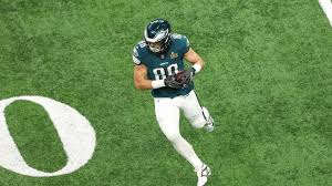 Eagles and Dallas Goedert Agree to Reworked Contract for 2025 Season