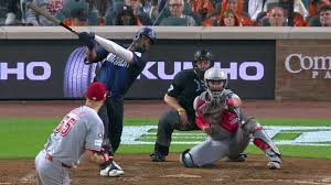 Gleyber Torres brilla con dos jonrones en victoria sobre los Rojos - Imagen principal del artículo