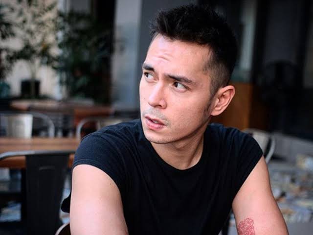 Jake Cuenca falls in love with "action" again