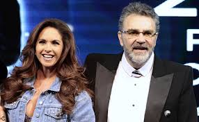 Lucero sonroja a Mijares tras ovacionarlo frente a 10 mil personas: 