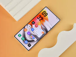 Trên tay smartphone có viền màn hình mỏng nhất thế giới: iPhone 16 Pro hay Xiaomi 15 cũng phải "chào thua"