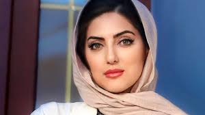 فیلم / هلیا امامی : من زیبام می دونم ... / خوشگلی خیلی کیف داره اینم می دونم ... به من میگن نقاشی خدا ....