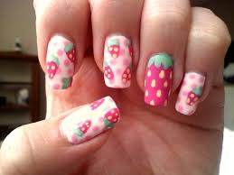 Resultado de imagem para desenhos de unhas decoradas