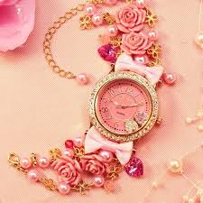 Résultat de recherche d'images pour "fashion girly"