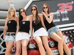 Resultado de imagem para germany girls cars