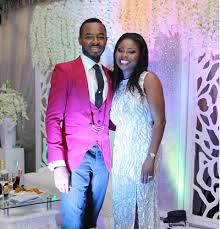 英和画像辞典：(wife (wives))の意味は画像で解説！見るだけで「wife (wives)」の意味が分かる・覚えられる 