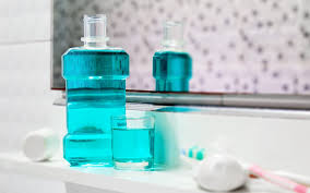 Doctors Warn against the Dangers of Mouthwashes: Discover Natural Alternatives - 1