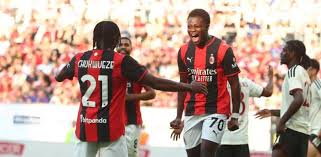 From Catanzaro to Milan Starter: How Cissè Won Over Amorim and Challenged Leao
