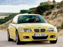 Zdjęcie żółtego bmw e46