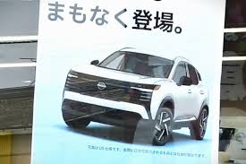 ディーラーで予約始まってる…！ 日産の「新コンパクトSUV」まもなく正式発表か 6年ぶりに全面刷新するキックス