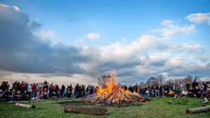 Osterfeuer, Eiersuche und Osterfeste 2026: die Termine für Potsdam und Potsdam-Mittelmark