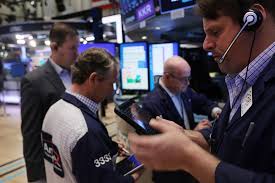 Investors are pulling away from AI on a global scale