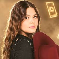 Yuridia anuncia nueva gira y enciende a sus fans: “Las Cartas Sobre la Mesa Tour” llega con todo