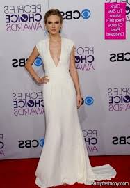 Resultado de imagem para look da taylor swifter 2017