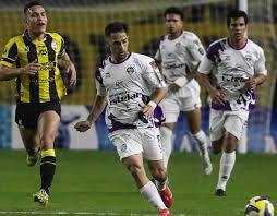 Caracas x Metropolitanos: onde assistir e escalações do jogo de hoje (04/03) pela Copa Sulamericana | Futebol | O Liberal