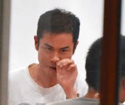 Kevin Cheng&#39;s (郑嘉颖) portrayal of the uncouth lawyer, “Law Ba” in “Ghetto Justice” series was so entrenched in ... - 20121014004824a54ef1