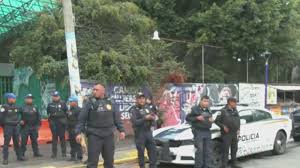 Porros Llegan al Bachilleres 6 en Iztapalapa y Agreden a Maestro Hoy 9 de OPctubre del 2026