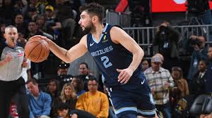 Cameron Boozer hits go-ahead jumper with 20 seconds left, Grizzlies rally to beat Warriors 111-108