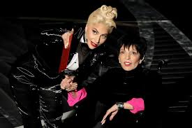 Liza Minnelli Claims Oscars Forced Her to Use Wheelchair With Lady Gaga
