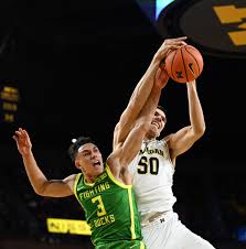 No. 4 Michigan at Oregon College Basketball Preview