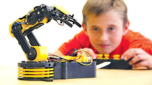 Resultado de imagen de niños en robotica