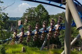 Dollywood: A Unifying Force in a Divided Tennessee