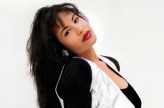 Selena's 'Amor Prohibido' Turns 30: Suzette Quintanilla Reacts