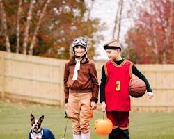 person and their pet in Halloween costumesの画像