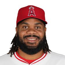 Kenley Jansen records save