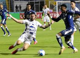 Cartagin&eacute;s necesita un milagro en Copa Centroamericana
