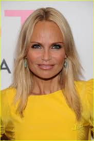 Robert Watman: Kristin Chenoweth&#39;s Boyfriend! kristin chenoweth boyfriend 07 - kristin-chenoweth-boyfriend-07