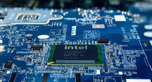 Intel (INTC) Q4 Earnings on the Deck: Options Traders Brace for an 8.82% Swing