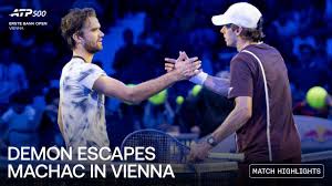De Minaur weathers Machac's Vienna whirlwind for crucial R1 win - ATP Tour