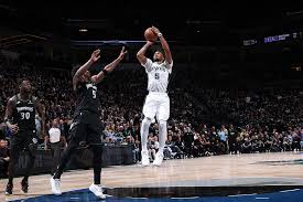 Stephon Castle Best Prop Bet for Spurs vs. Timberwolves on Tuesday 5/12/26