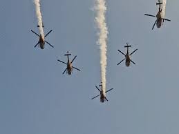 IAF Surya Kiran y Sarang: Formación de tricolor en el cielo de Jaipur