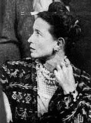 Simone Lucie Ernestine Marie Bertrand de Beauvoir (1908 – 1986) filosofka, spisovatelka, autorka mnoha sociálních esejů a přísná ... - simone%25203