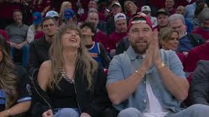 Taylor Swift and Travis Kelce hype fans up in 1st quarter