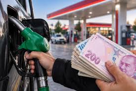 100 liranın üstünü gören motorine gece yarısı indirimi — Haberler