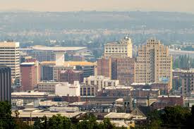 Smoke settles across Spokane region, leading to unhealthy air alert