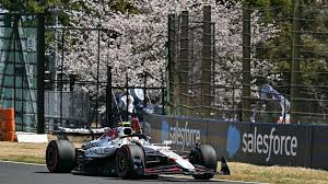 F1 Japanese GP Practice: Doohan Crash Disrupts Suzuka Action