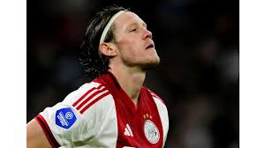 Eredivisie start weer op na winterstop • Ajax mist Weghorst en Berghuis tegen Telstar