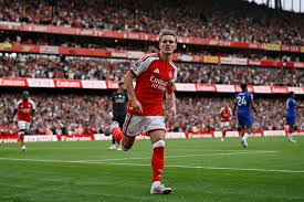 Arsenal deliver statement fightback to end Chelsea's flying start