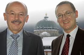 ... Die beiden Sparkassenchefs Herbert Schupp (links) und Arno Lehmann.