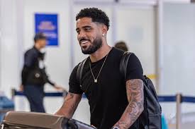 Inter encaminha contratação de lateral do Bahia