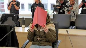 Fabians Vater gesteht erneute Beziehung mit Angeklagter ein