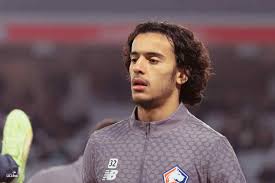 Ayyoub Bouaddi en top, Tiago Santos en flop : Les notes de la presse après OL – LOSC