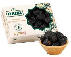 تصویر بسته بندی خرما با برندینگ اختصاصی