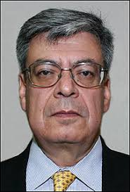 José Carreño, ubdirector de opinión del periódico mexicano El Universal - _45055729_jose_carreno